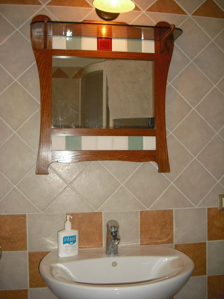 Almaran B&B Trapani Port & City Экстерьер фото
