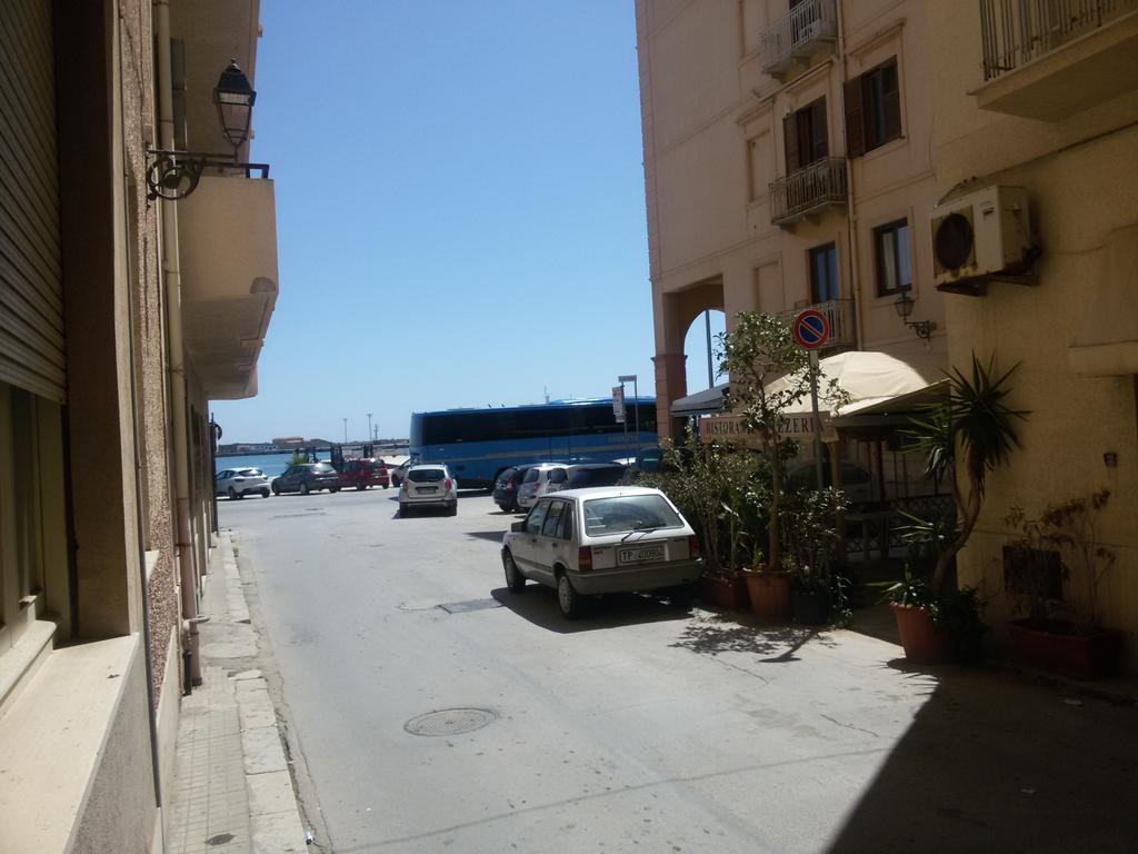 Almaran B&B Trapani Port & City Экстерьер фото