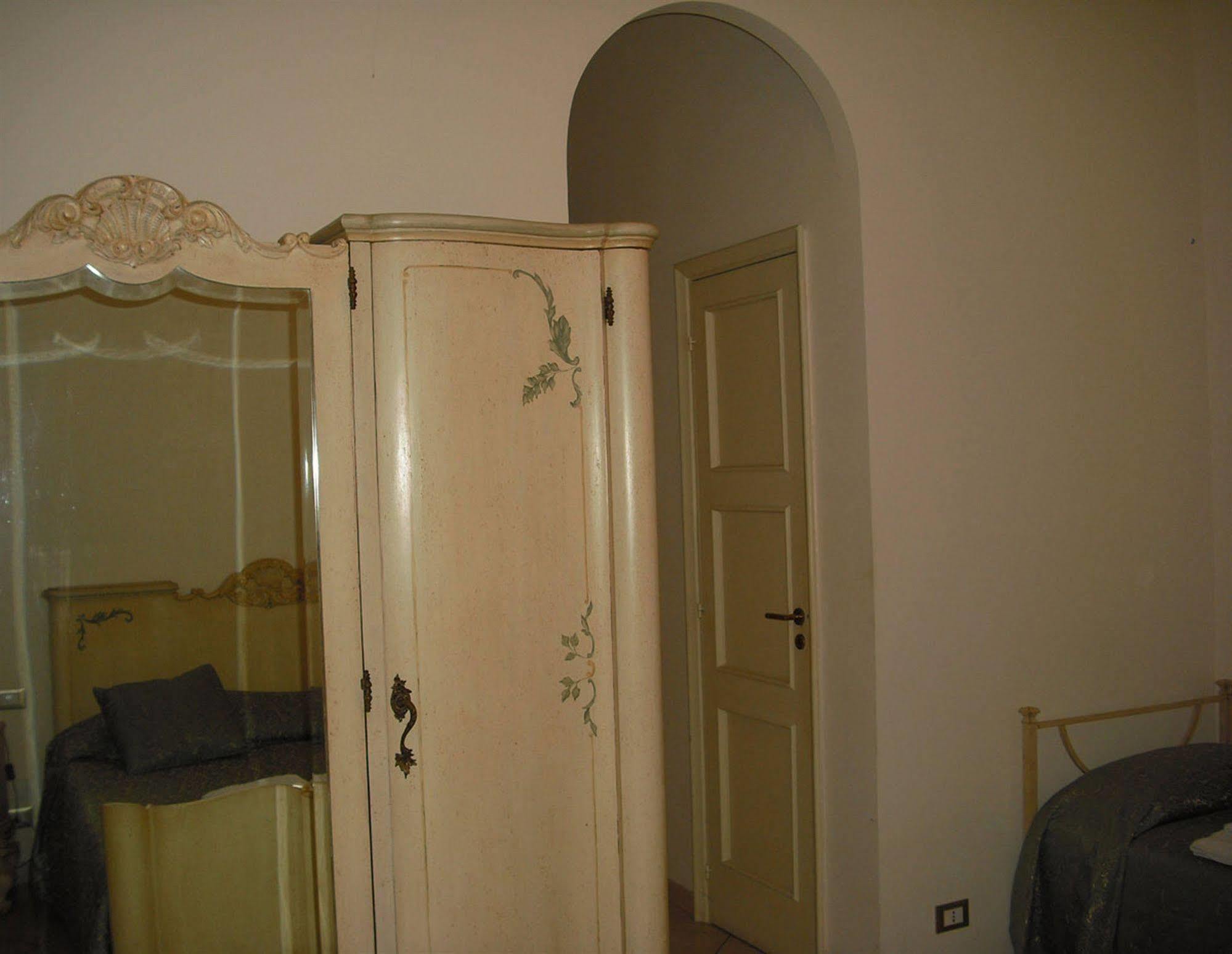 Almaran B&B Trapani Port & City Экстерьер фото